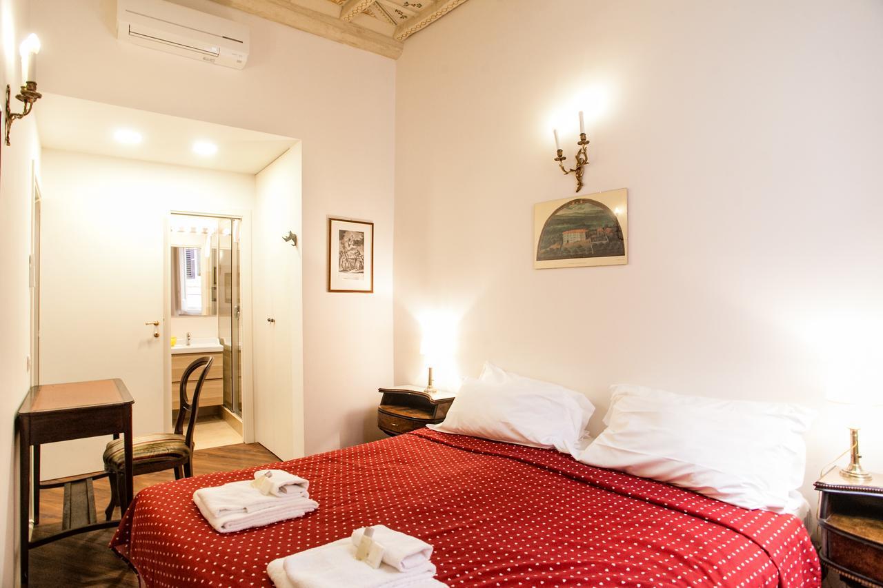 Vicolo Torretta - FromhometoРим Экстерьер фото