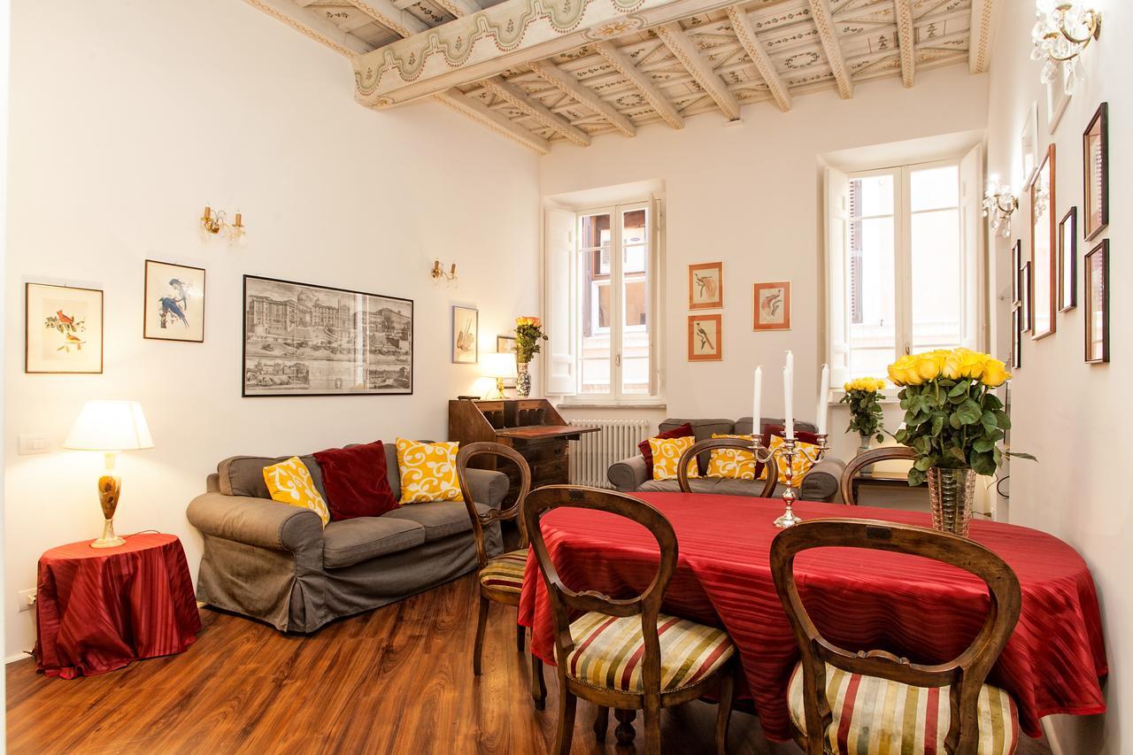 Vicolo Torretta - FromhometoРим Экстерьер фото